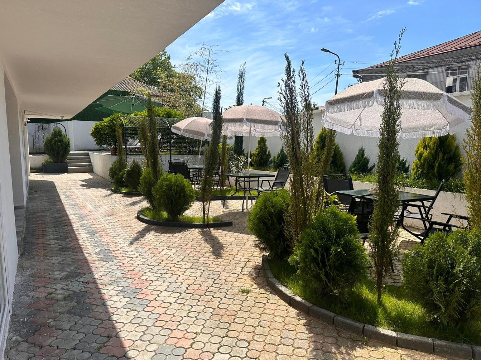 Villa Gardens Kobuleti ภายนอก รูปภาพ